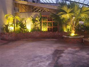 I Garden Hotel Ipoh Exterior photo