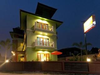 I Garden Hotel Ipoh Exterior photo