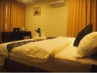 I Garden Hotel Ipoh Exterior photo