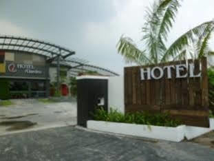 I Garden Hotel Ipoh Exterior photo